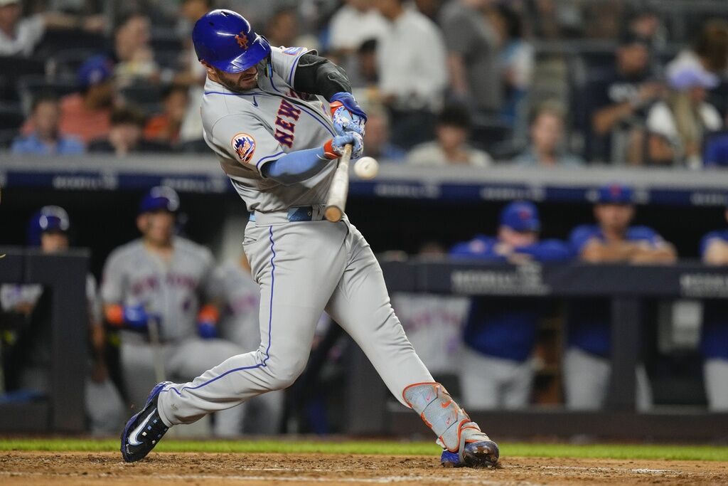 Alonso, Verlander lead Mets past the Yankees 9-3 in Subway Series