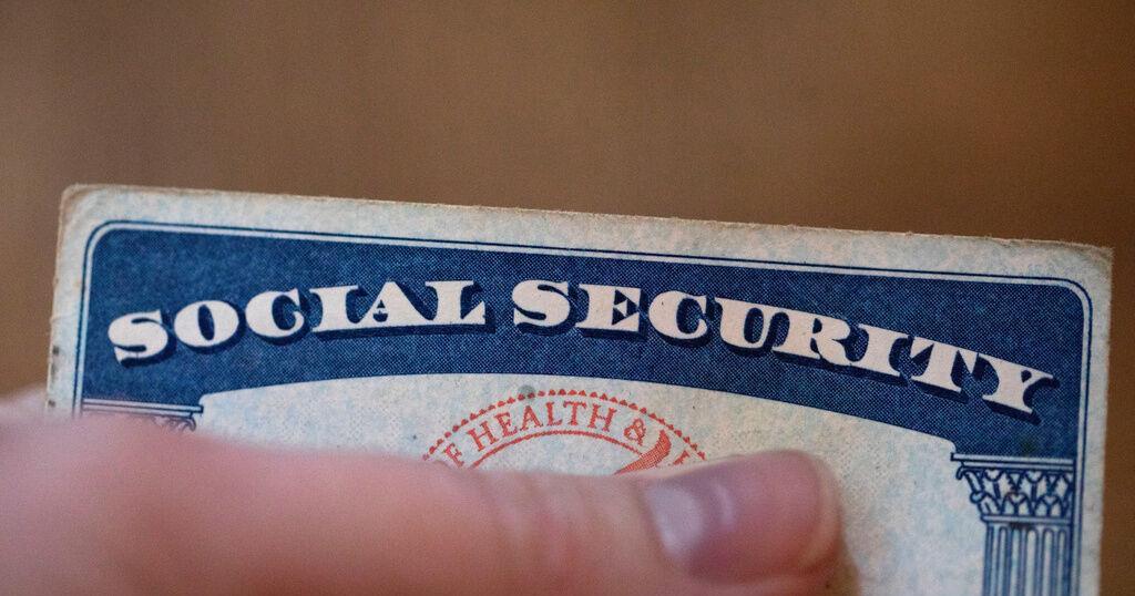 Bipartisan group of senators introduces legislation to avert looming Social Security shortfall