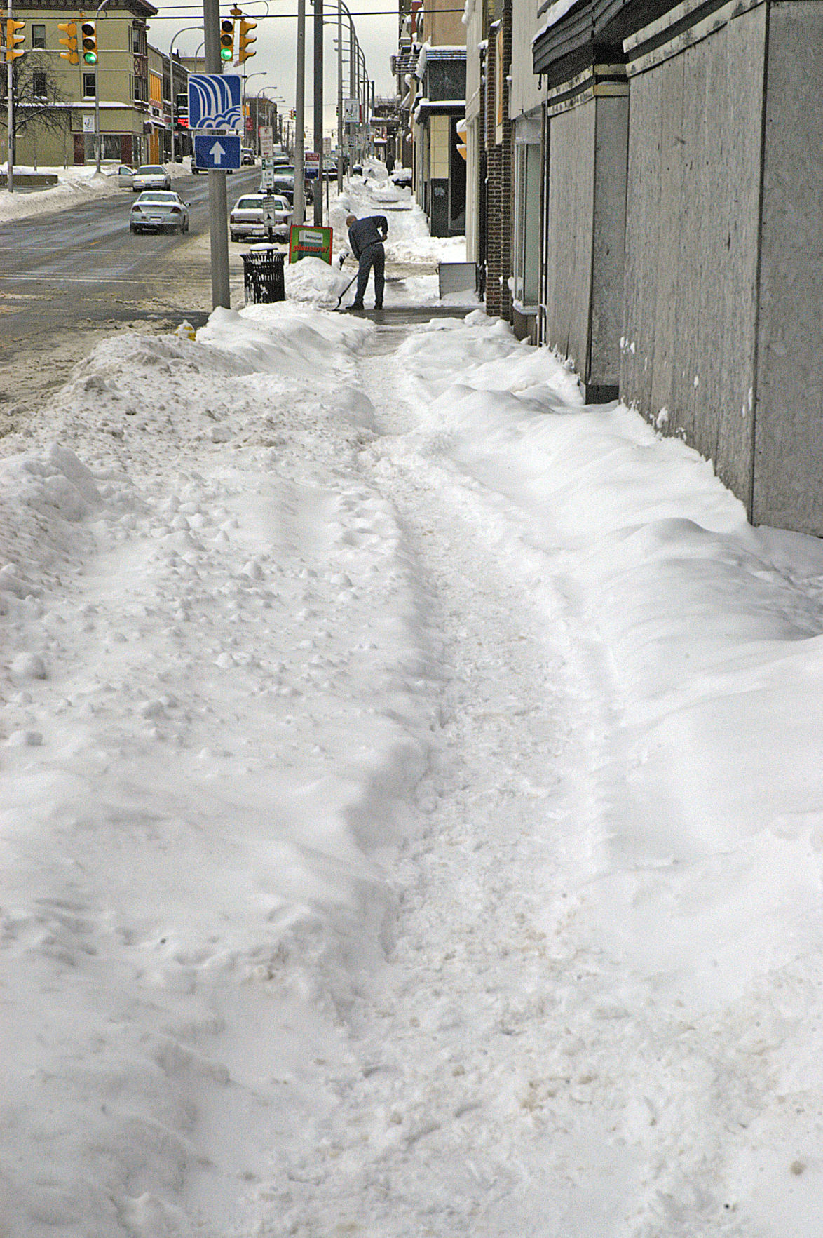 NIAGARA FALLS Plowing through untouched sidewalks Local News