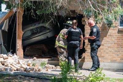 Car crashes into Town of Niagara home | Local News | niagara-gazette.com