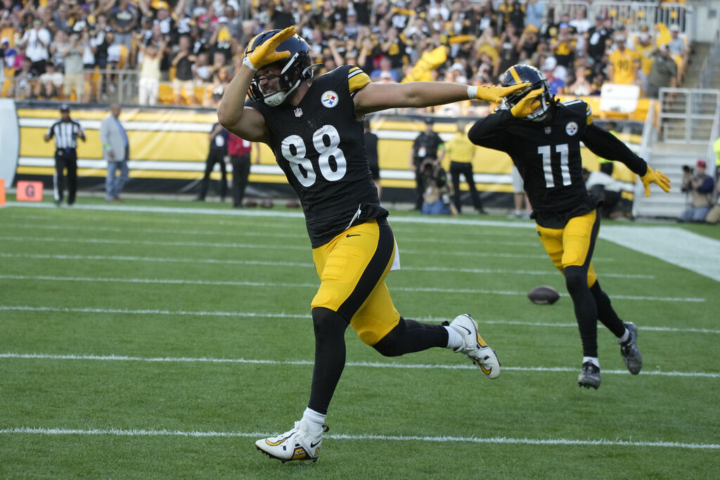 Steelers display big-play ability in 27-15 preseason victory over Bills, Sports