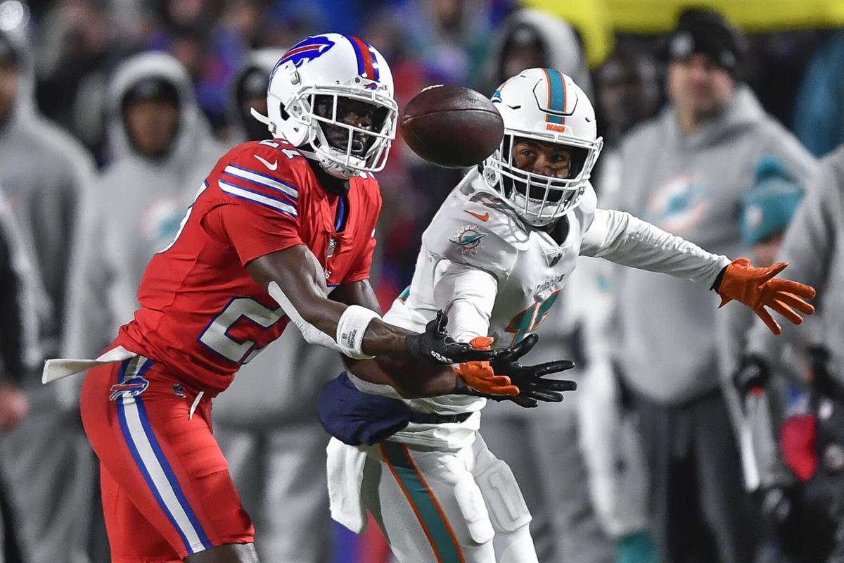 Bills facing injury adversity heading into showdown with Dolphins