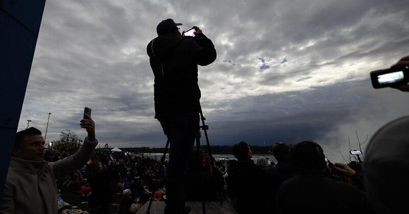 Niagara Falls High School students producing eclipse documentary - Vimarsana News