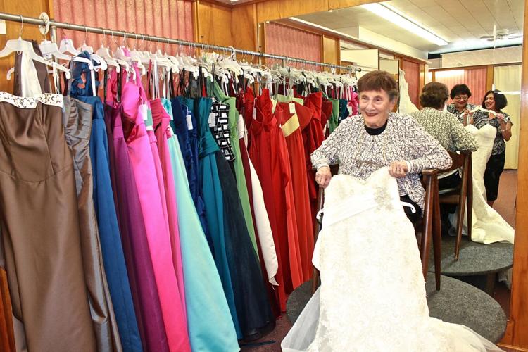 NIAGARA FALLS: Tattler's Lane Bridal Shop closing after 65 years |  Lifestyles | niagara-gazette.com