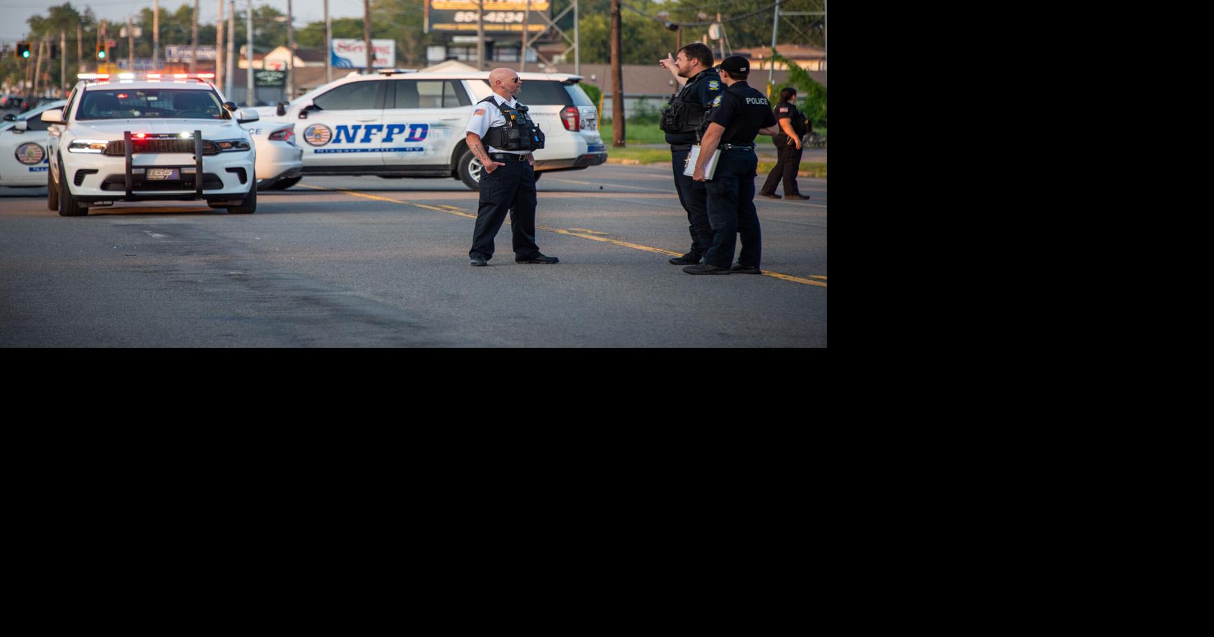 Arrest made after three people struck on Niagara Falls Boulevard