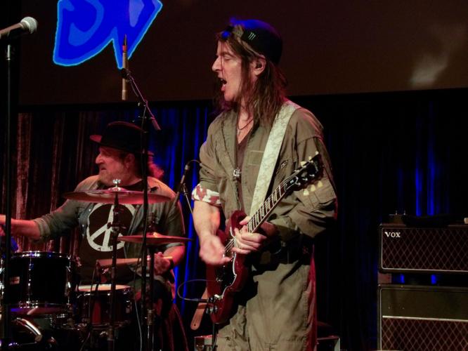 Spin Doctors ride wave of '90s nostalgia with tour, new album | Night ...