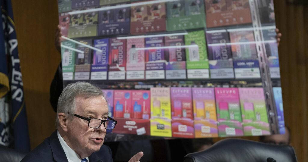 Senators blast health and law enforcement officials over illegal e-cigarettes used by teens - Vimarsana News