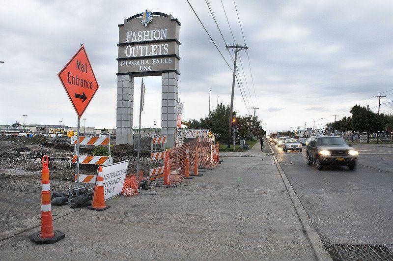 Fashion Outlets Of Niagara Falls Usa S Expansion Set To Open Doors