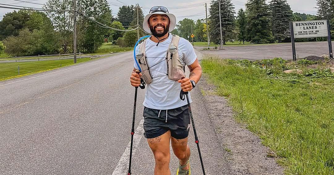 Devon Edwards takes in WNY on cross-country run for a cause