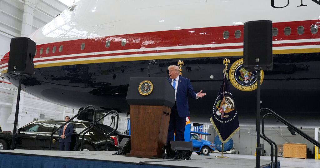 Trump unveils the new Air Force One, a converted Qatari jet