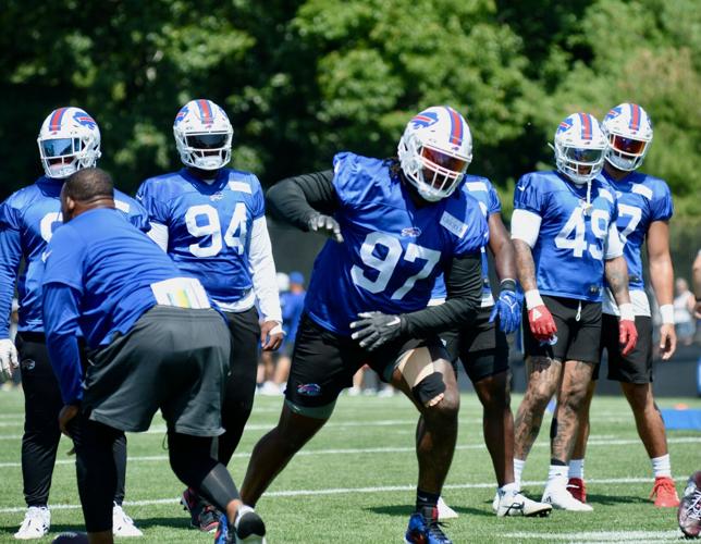 Bills bring back defensive tackle Jordan Phillips