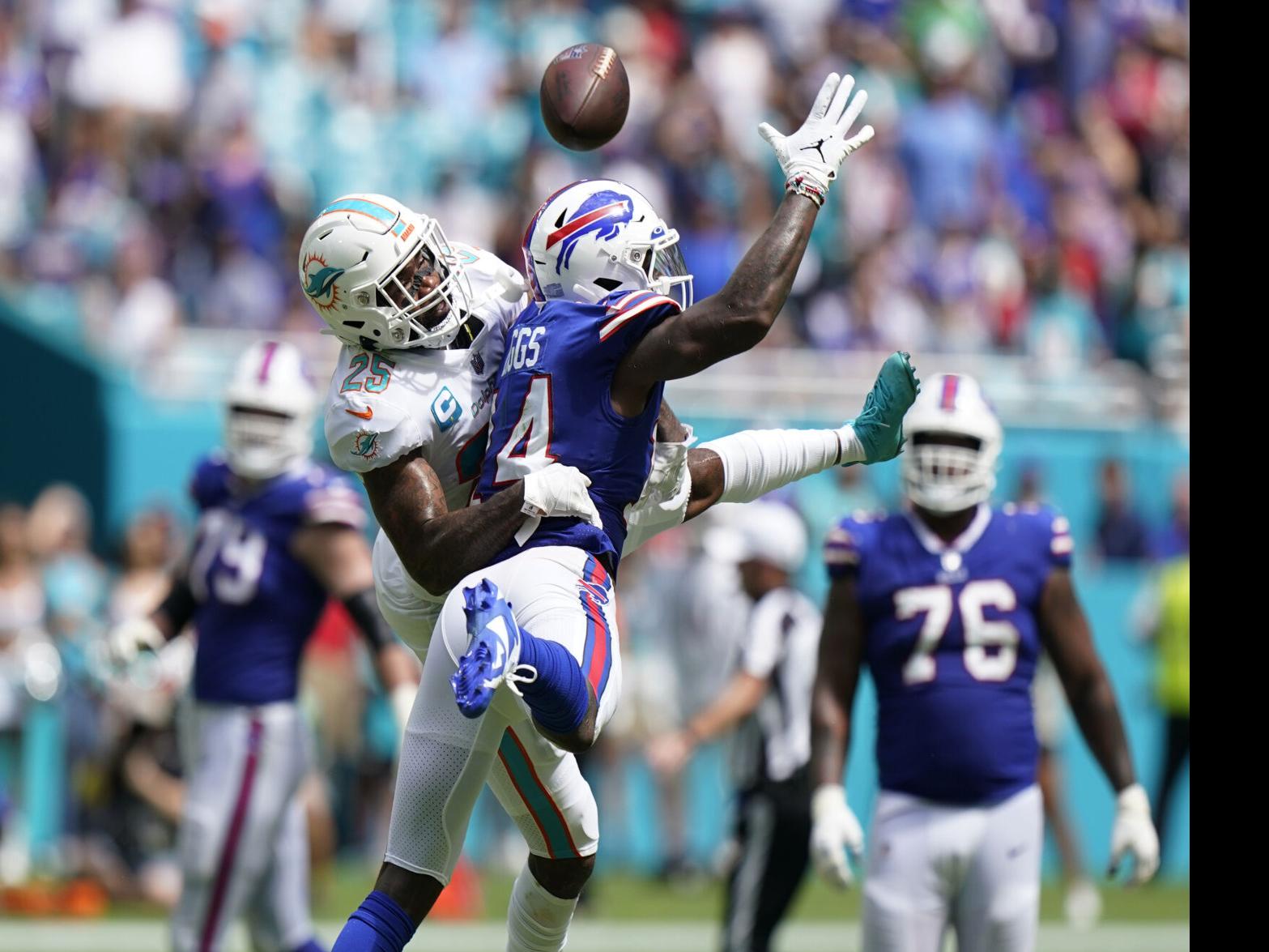 Bills' Stefon Diggs put on route-running clinic vs. Dolphins