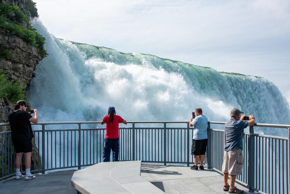 New Cataract Stairs open at Niagara Falls State Park