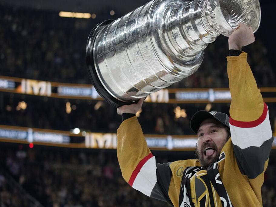 Stanley Cup arrives in Las Vegas as Golden Knights take on Florida