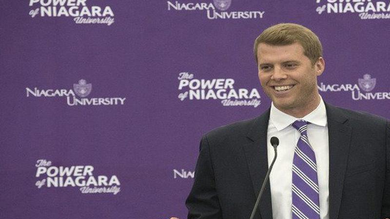 Patrick Beilein Steps Down At Niagara Sports Niagara Gazette Com