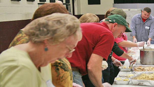 Local Efforts Providing Several Options For A Thanksgiving Feast For The Needy Local News Niagara Gazette Com