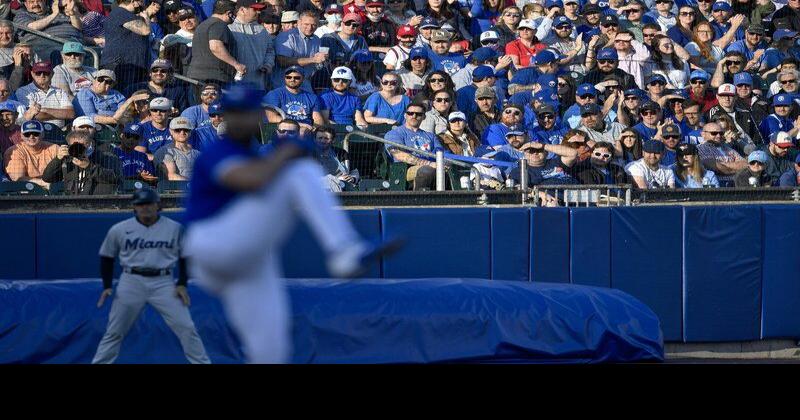 Guerrero powers Jays to win in return to Buffalo