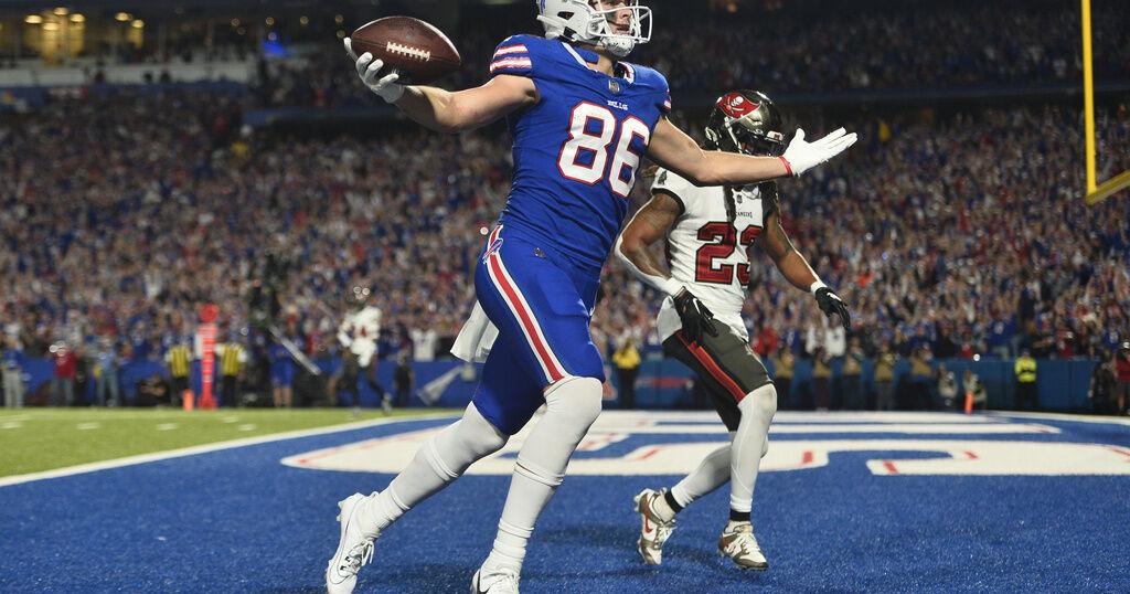 Bills start strong, survive late Bucs rally for 24-18 win | Sports ...