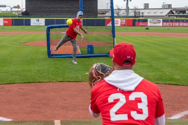 Micah Hyde's Bills softball event raises more than $450K, Sports