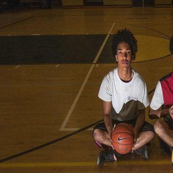 Sanders Twins Help Build Falls Hoops Identity Sports Niagara