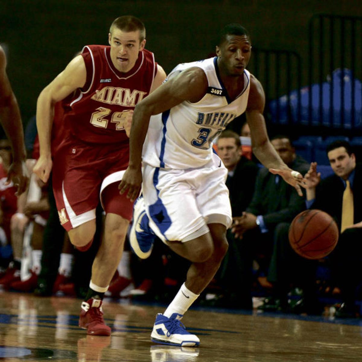 Men S Basketball Ub S Gamble Heads Into Mac Tournament Battle