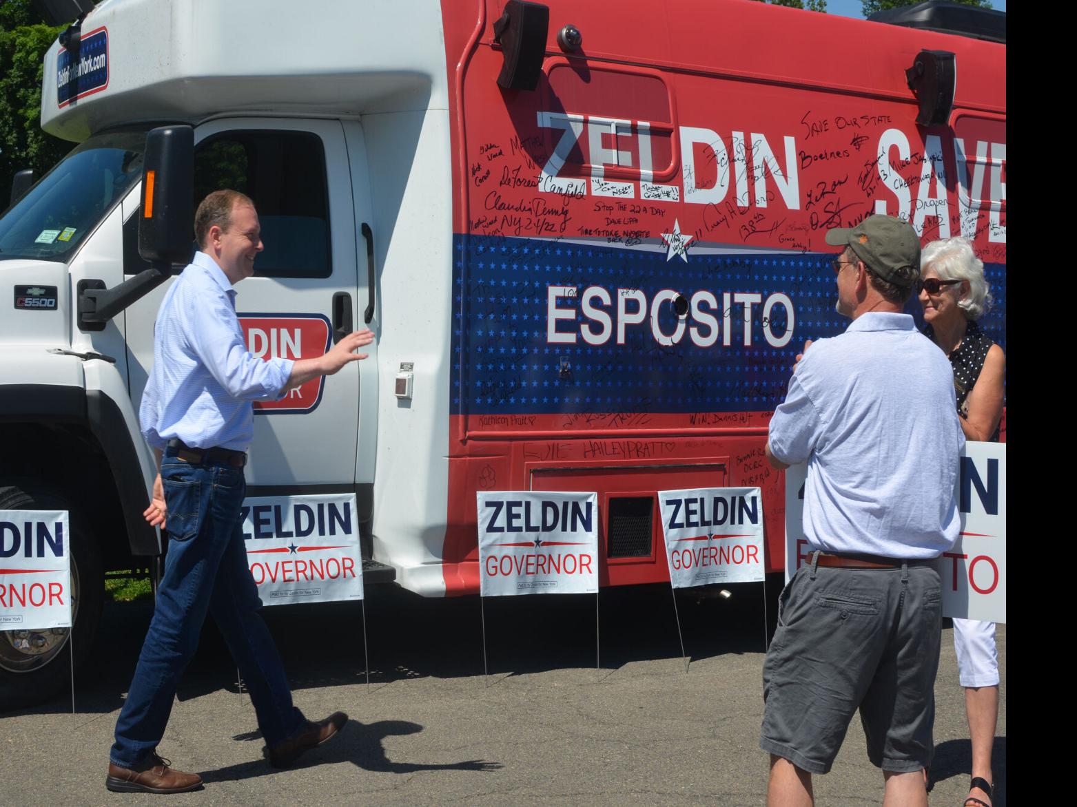 Zeldin Stop Brings Complaints Of Inappropriate Sign Use Election Niagara Gazette Com