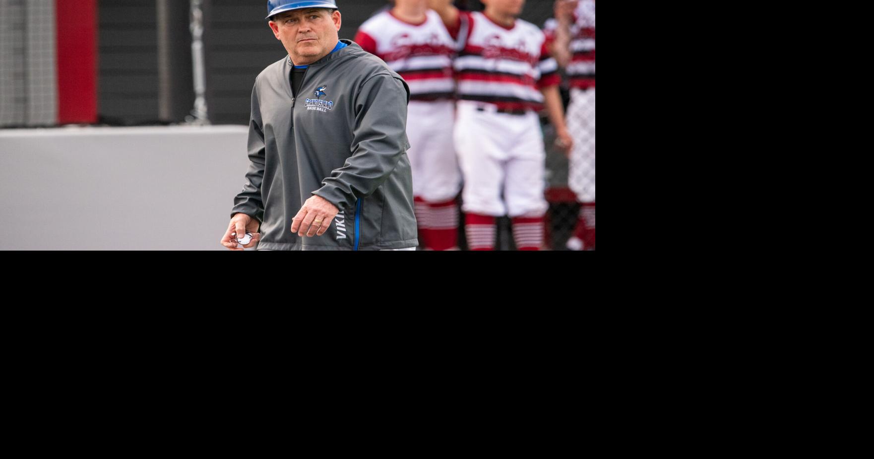 Dean Santorio still has Grand Island humming after winning 300th game ...