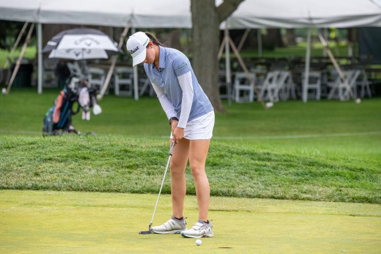 Chase Nevins uses scorching start to take twostroke lead after first