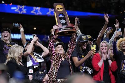 LSU's 2 national titles lead to 9th-place finish in Directors' Cup