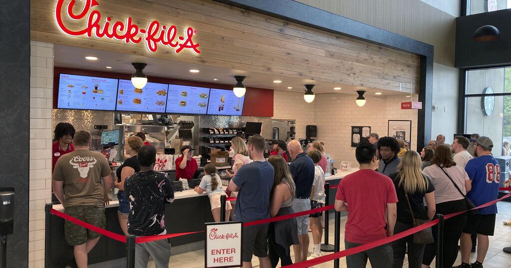 Final New York State Thruway service area reopens