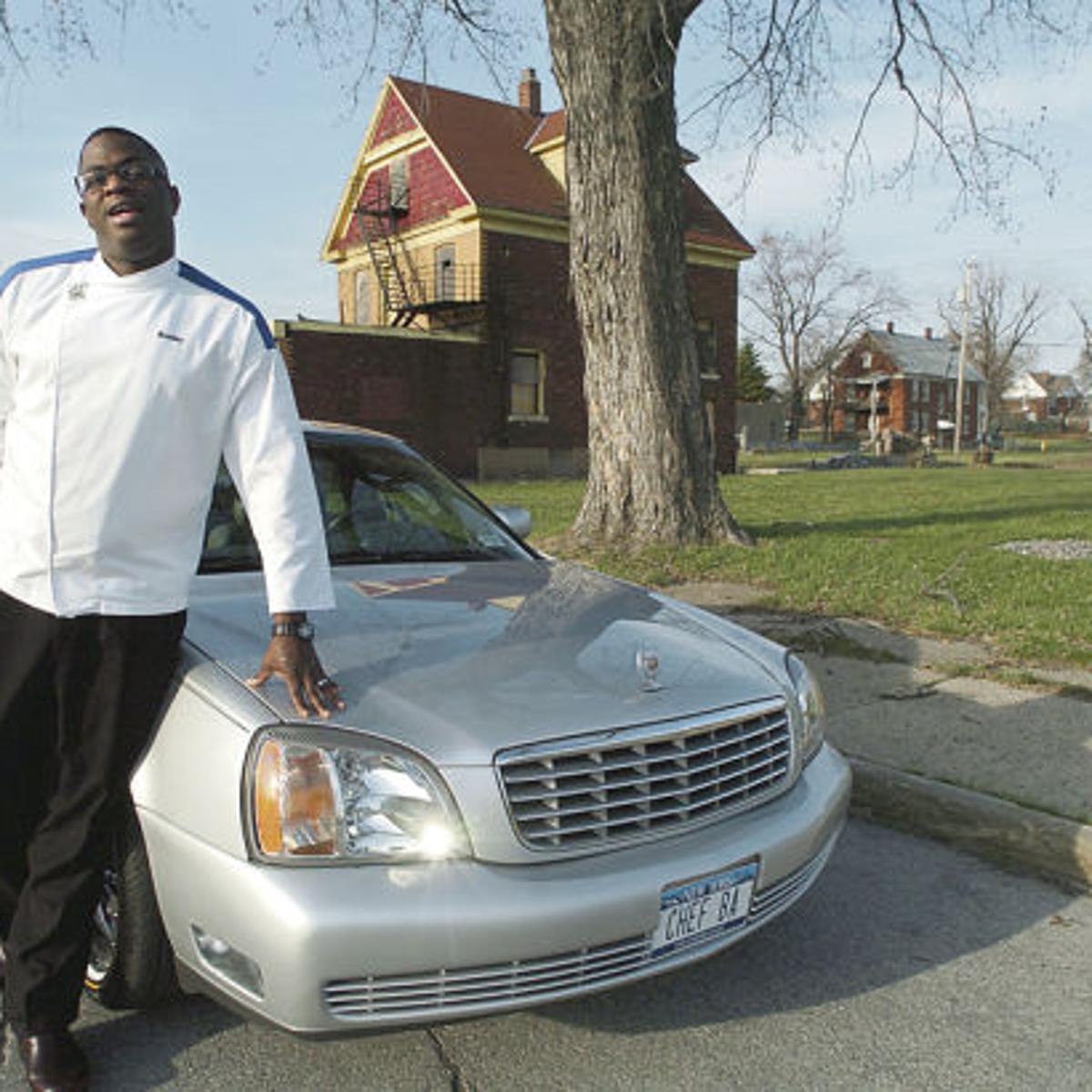 Profile Falls Native Follows Dreams To Hell S Kitchen Local News Niagara Gazette Com