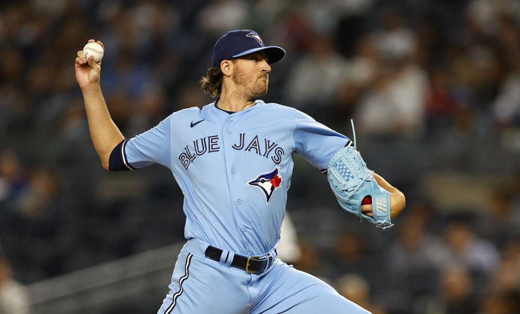 TORONTO, ON - SEPTEMBER 26: Toronto Blue Jays Catcher Alejandro