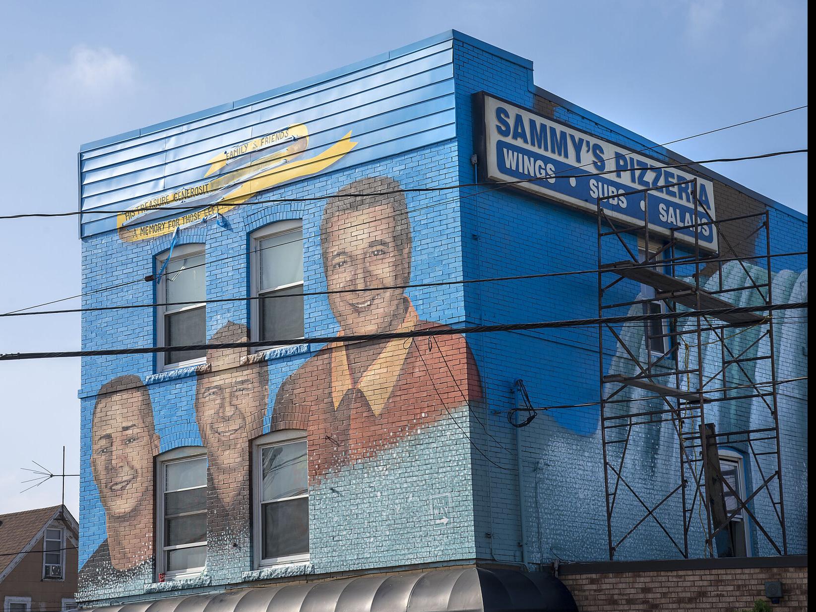 New murals honors Falls, family tradition at Sammy's Pizzeria ...