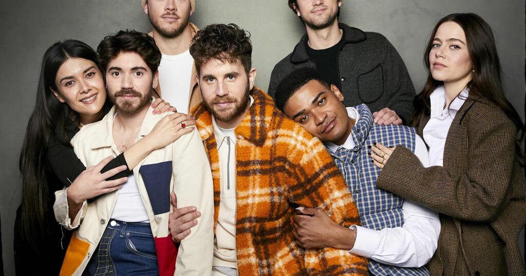 The friendship behind summer's most charming comedy 'Theater Camp' | News - Vimarsana News