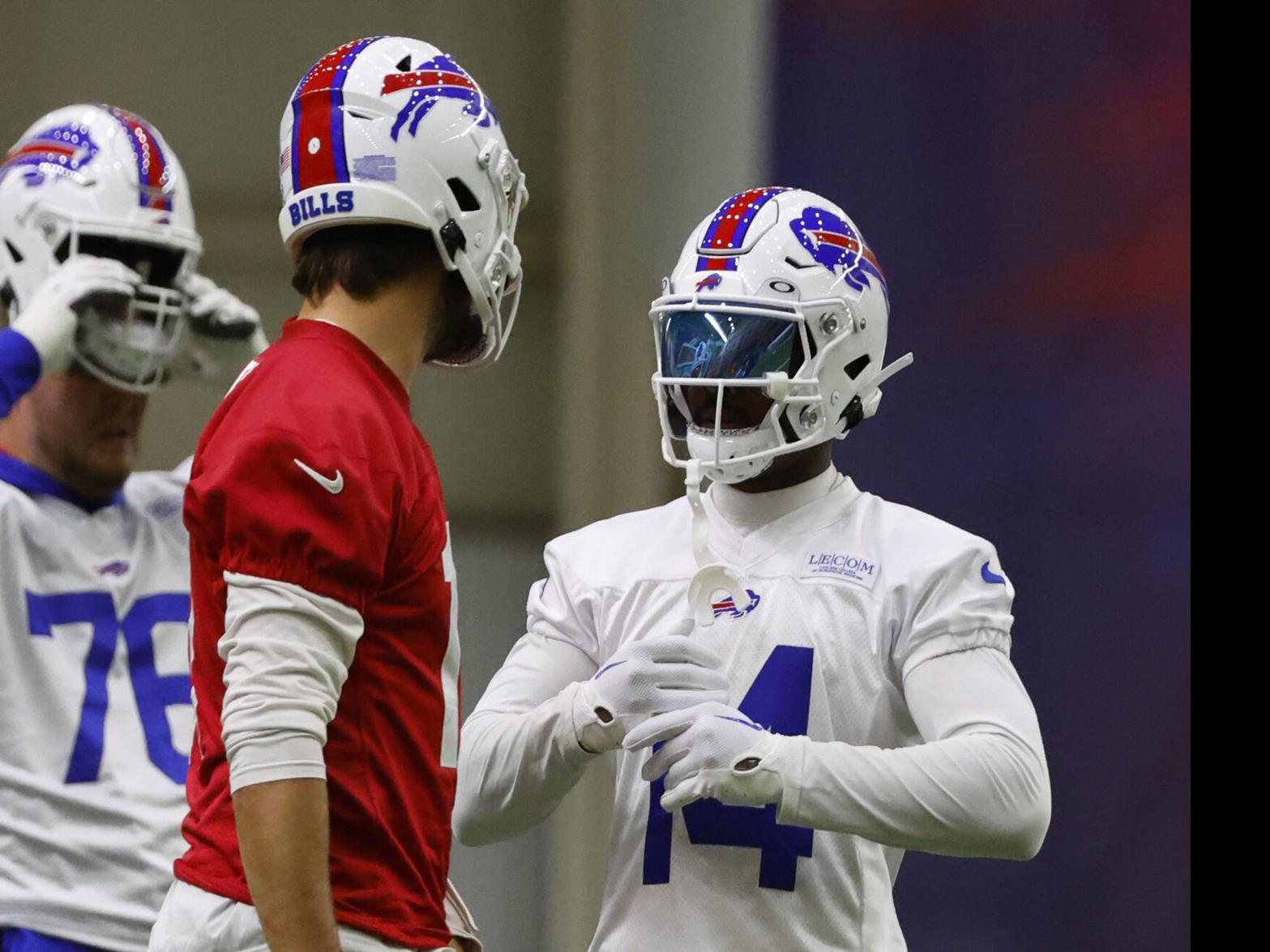 Stefon Diggs back on the field for Bills mandatory practice