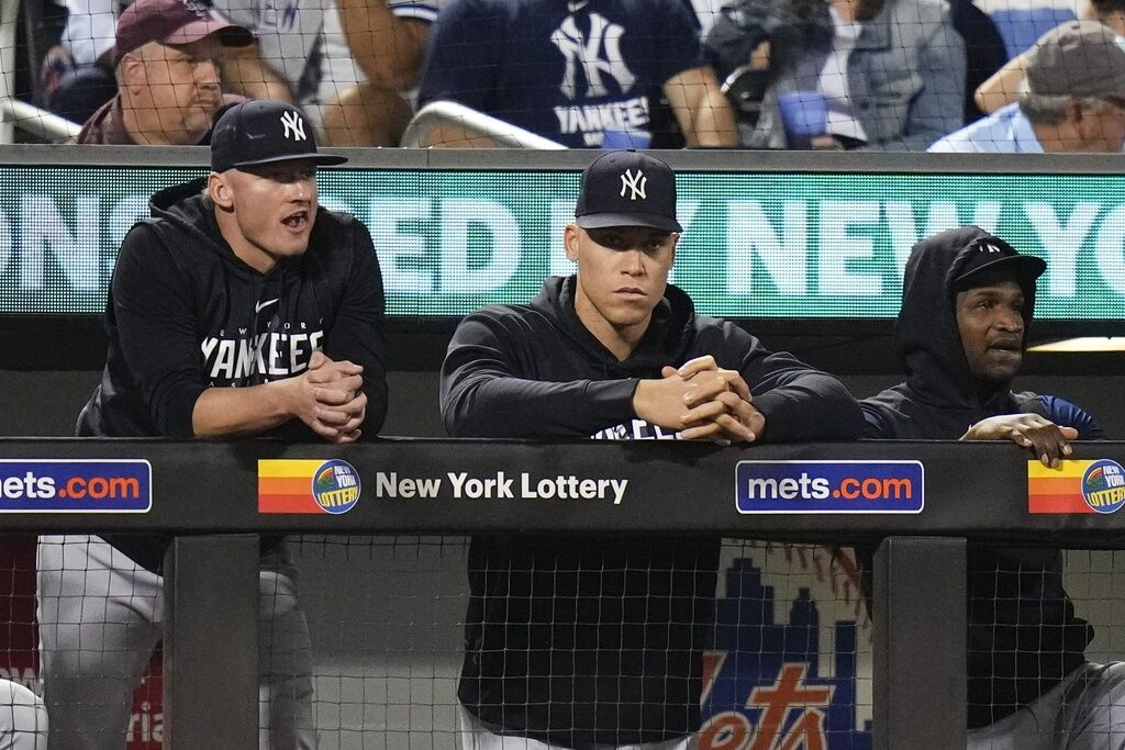 Ex-Yankees slugger lands on injured list 