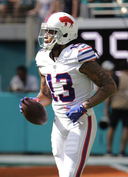 Buffalo Bills cut underperforming receiver Kelvin Benjamin