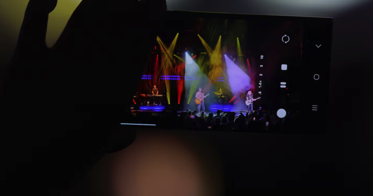 Goo Goo Dolls dared Syracuse to keep pace during energetic show