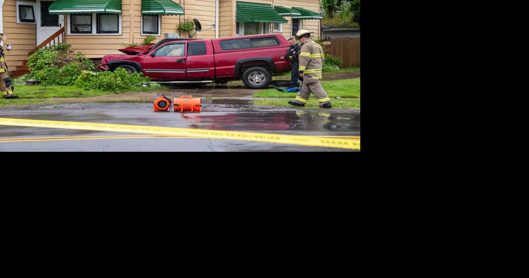 House evacuated after being struck by a car in North Tonawanda | Local ...