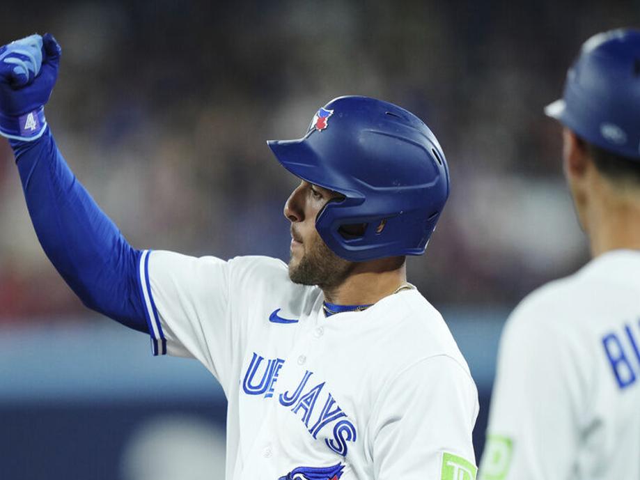 Guerrero gets 3 hits, Kikuchi earns the win as Blue Jays beat