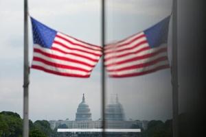 Latino Voters Identified as Key Swing Bloc in Midterm Elections