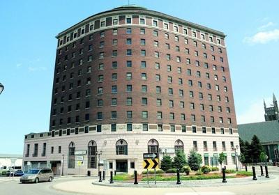 Hotel Niagara sale expected by end of summer