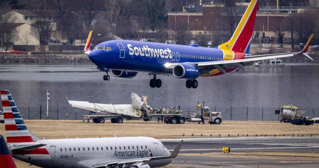 Poll: Americans’ confidence in air travel safety dips slightly | News Poll: Americans’ confidence in air travel safety dips slightly | News