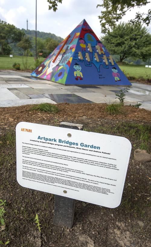 190813 Bridges Garden 2