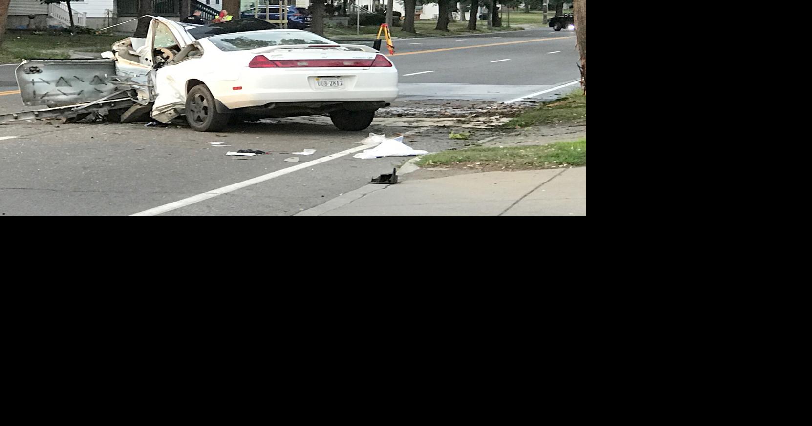 One dead, one injured after car drives into tree in Lockport | Crime