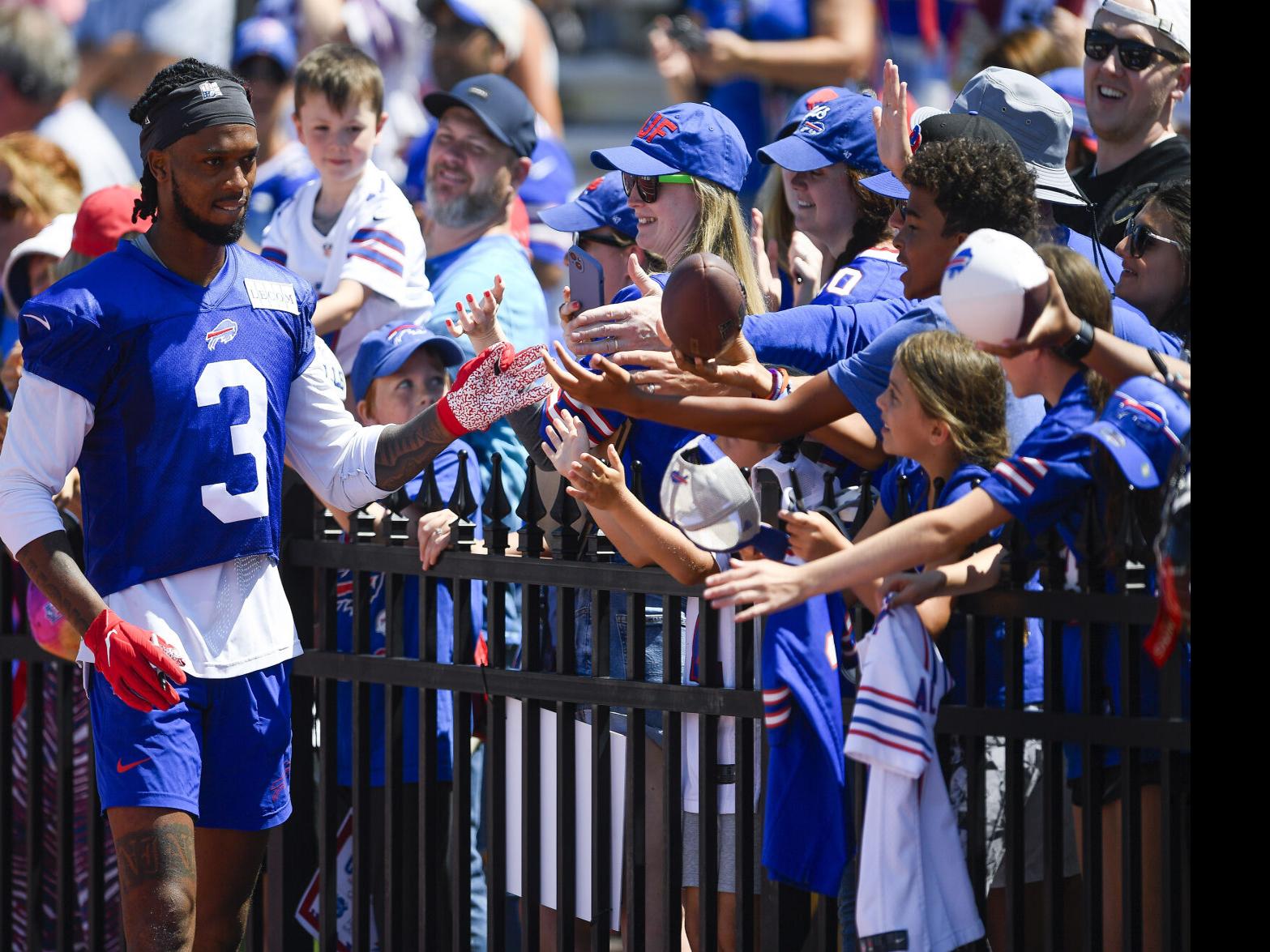 Bills safety Damar Hamlin present but not participating in 1st days of  voluntary practice