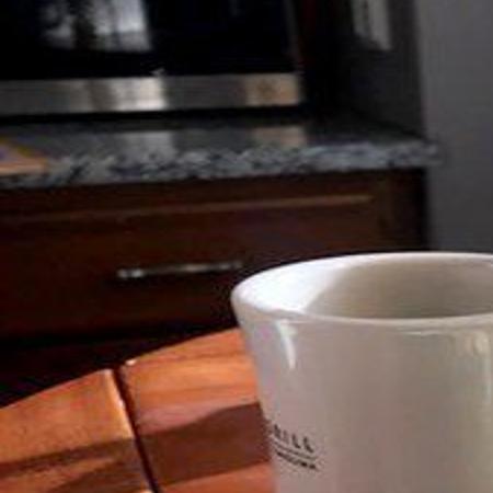 Niagara Eats A Tasty And Healthy Strawberry Rhubarb Dish Community Niagara Gazette Com