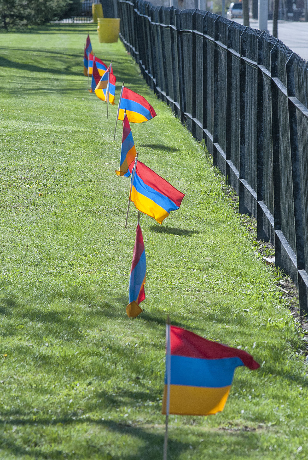 SLIDESHOW Armenian Remembrance Day event held in the Falls Gallery