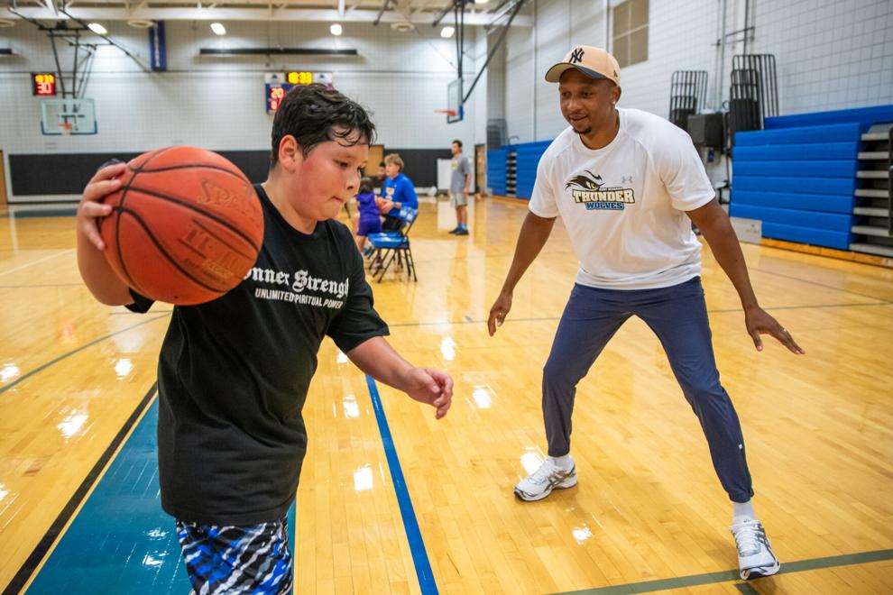 Sanquin Starks using SUNY Niagara coaching job to improve at Boys and Girls Club