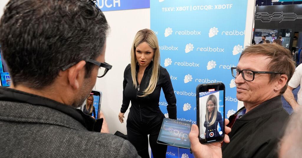 Salamanca schools pause plan to deploy humanlike AI robot teacher after backlash